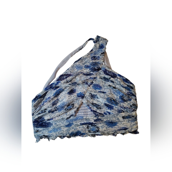 Revolve Tularosa Belen Batik Floral One-shoulder crop top size S - Picture 2 of 5